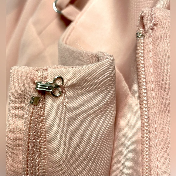 David’s Bridal, NWT, Long Spaghetti V Neck Full Skirt Dress, Sz 10, Ballet - Picture 9 of 13